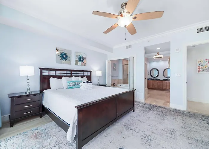 Mustique 1202